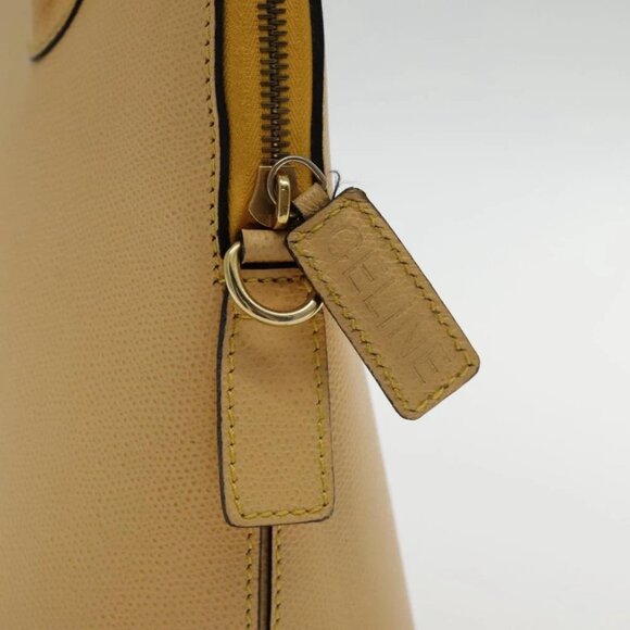 CELINE Hand Bag Leather Yellow Gold Auth 94782 - Picture 11 of 16